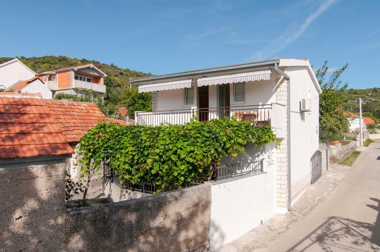 Holiday Home Ruda Vinisce Exterior photo